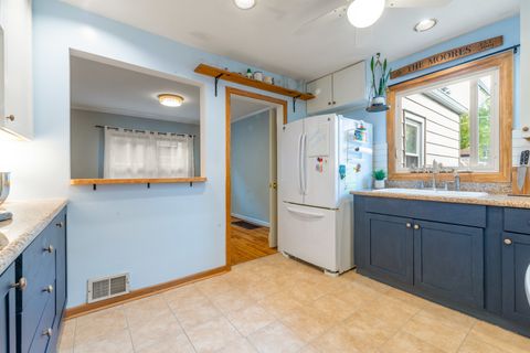 Tiny photo for 4144 Park Avenue, Brookfield, IL 60513 (MLS # 12502153)