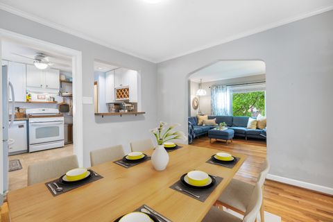 Tiny photo for 4144 Park Avenue, Brookfield, IL 60513 (MLS # 12502153)