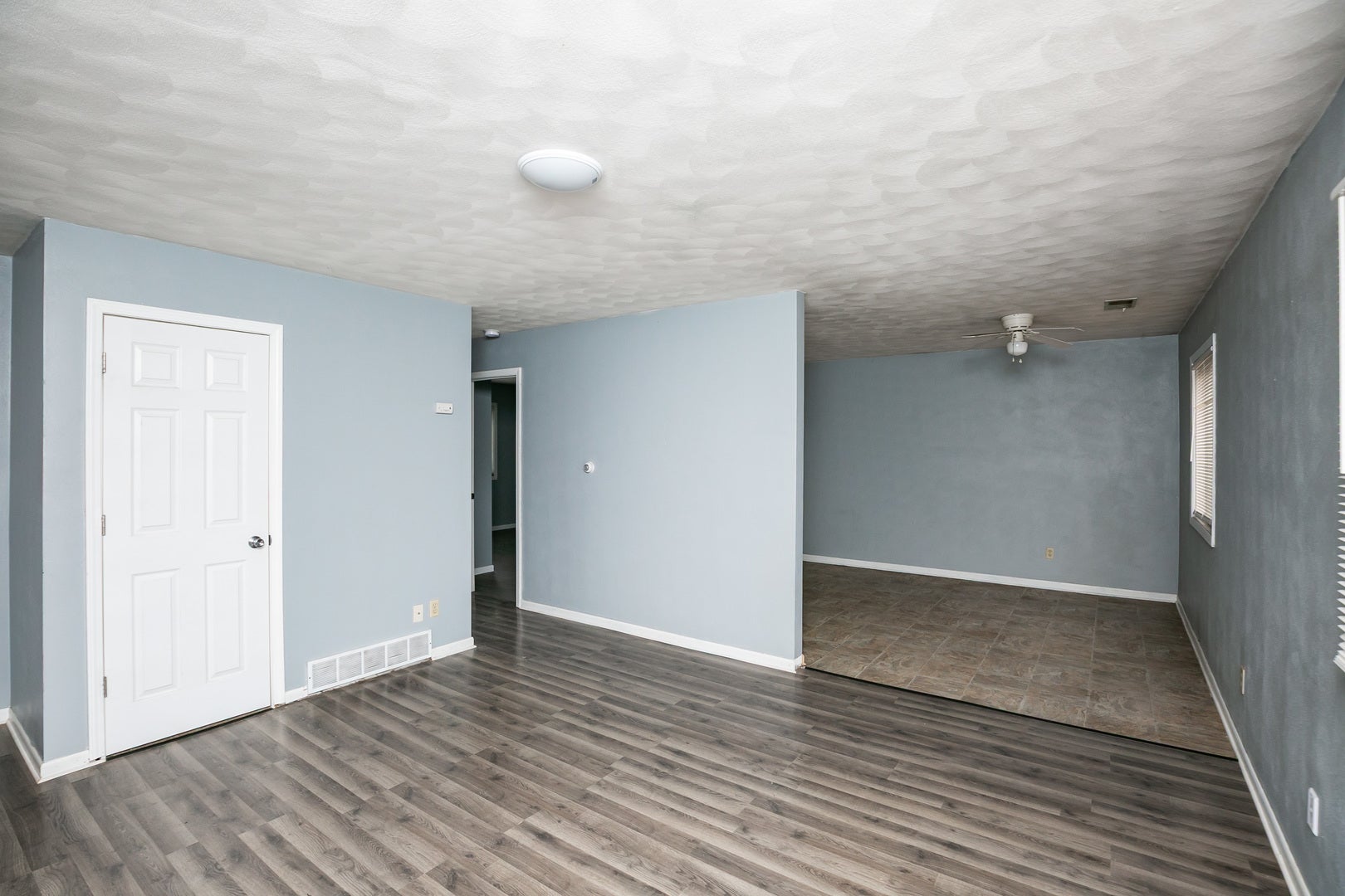 3430 Holiday Court 4
