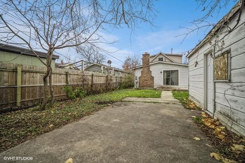 A home in Waukegan