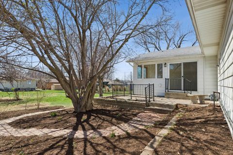 Tiny photo for 1127 15th Street, Dewitt, IA 52742 (MLS # 12601718)