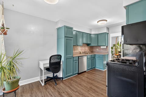 Tiny photo for 1650 Castbourne Court, Wheaton, IL 60189 (MLS # 12655468)