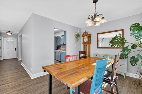 Tiny photo for 1650 Castbourne Court, Wheaton, IL 60189 (MLS # 12655468)