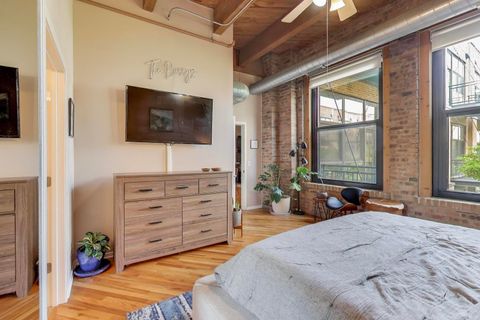 Tiny photo for 1040 W Adams Street #370, Chicago, IL 60607 (MLS # 12590454)