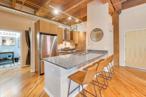 Tiny photo for 1040 W Adams Street #370, Chicago, IL 60607 (MLS # 12590454)