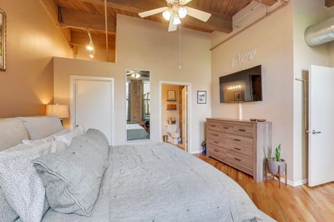 Tiny photo for 1040 W Adams Street #370, Chicago, IL 60607 (MLS # 12590454)