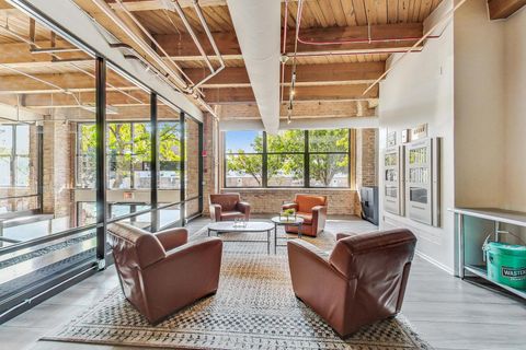 Tiny photo for 1040 W Adams Street #370, Chicago, IL 60607 (MLS # 12590454)