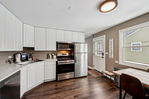 Tiny photo for 3107 Falcon Court, Rolling Meadows, IL 60008 (MLS # 12594272)