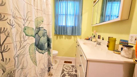 Tiny photo for 322 Linden Avenue, Centralia, IL 62801 (MLS # 12612007)