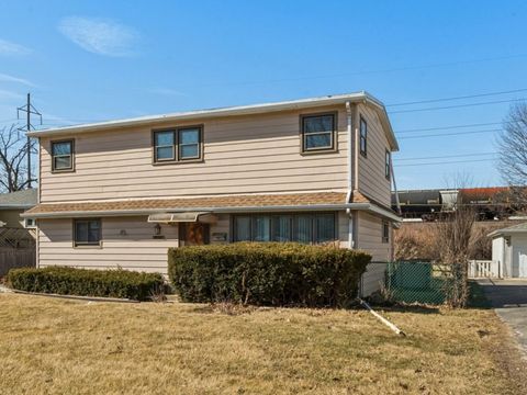 Tiny photo for 2956 Rhodes Avenue, Melrose Park, IL 60164 (MLS # 12581275)