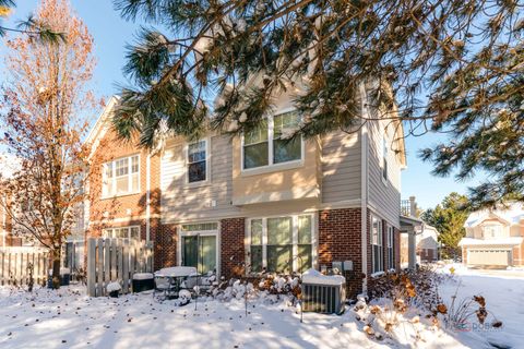 Tiny photo for 439 Pine Lake Circle, Vernon Hills, IL 60061 (MLS # 12528501)