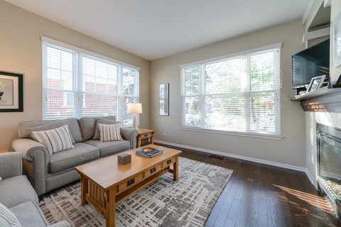 Tiny photo for 439 Pine Lake Circle, Vernon Hills, IL 60061 (MLS # 12528501)