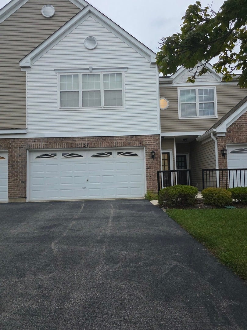 37 Arboretum Drive 1