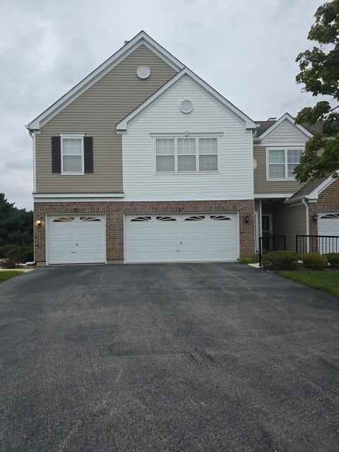 Photo of 37 Arboretum Drive #1, Lombard, IL 60148 (MLS # 12776384)