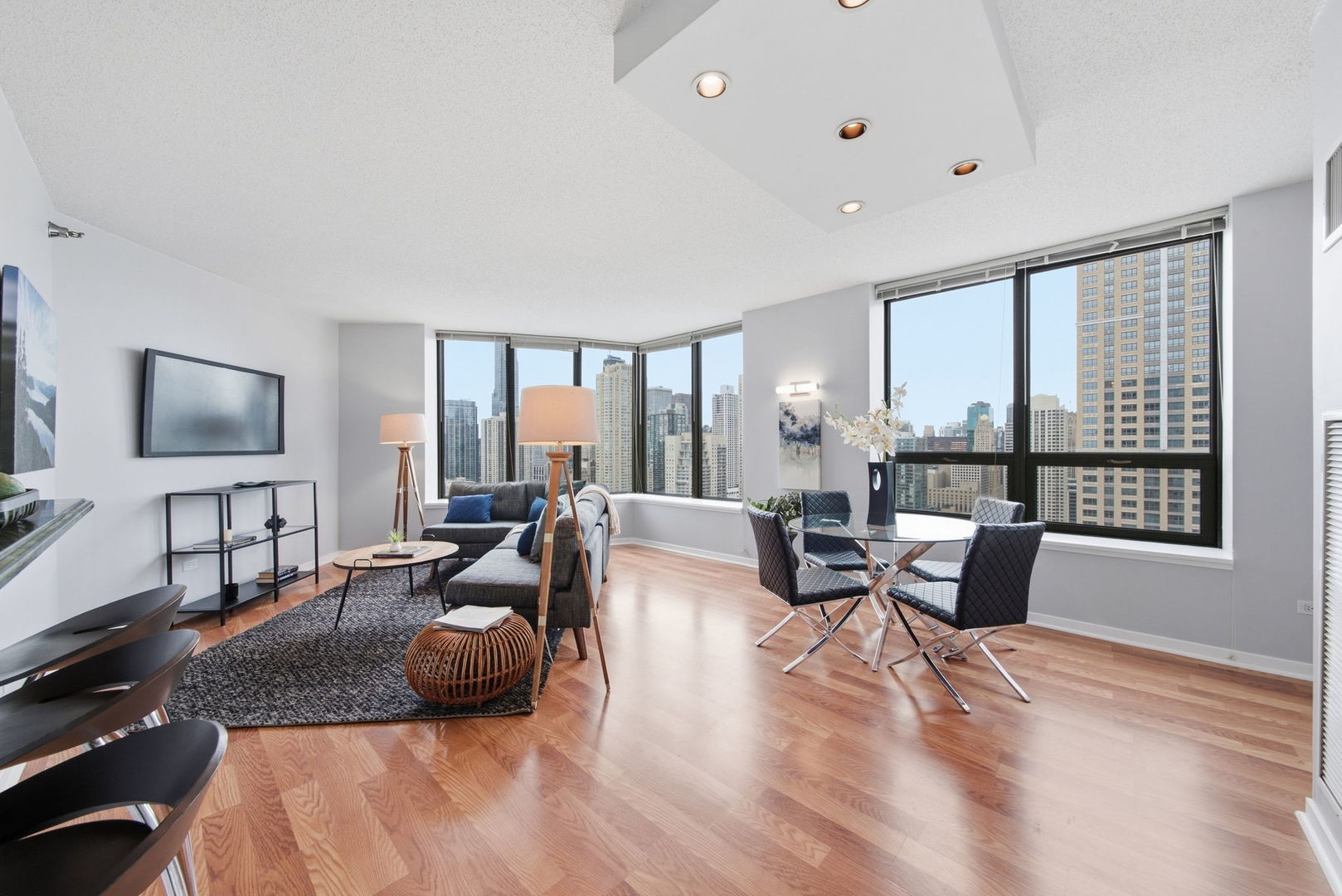 400 N Lasalle Street 3602