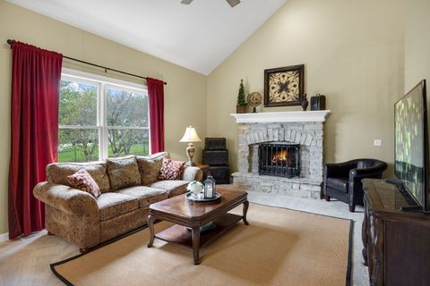 Tiny photo for 852 Sunrise Drive, South Elgin, IL 60177 (MLS # 12631780)
