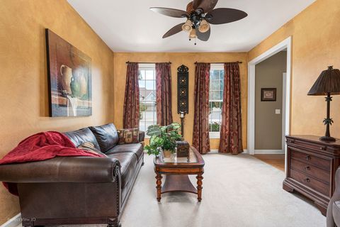 Tiny photo for 852 Sunrise Drive, South Elgin, IL 60177 (MLS # 12631780)