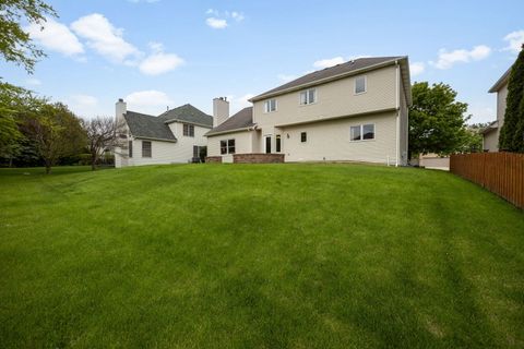 Tiny photo for 852 Sunrise Drive, South Elgin, IL 60177 (MLS # 12631780)
