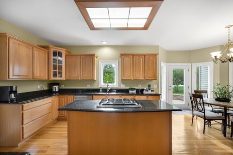 Tiny photo for 852 Sunrise Drive, South Elgin, IL 60177 (MLS # 12631780)