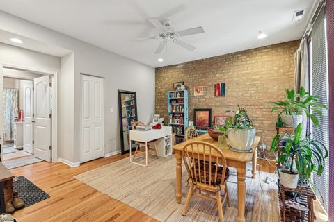 Tiny photo for 1639 W Farwell Avenue #1, Chicago, IL 60626 (MLS # 12613380)
