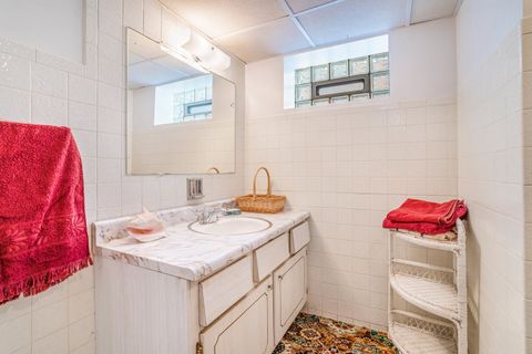 Tiny photo for 10610 Essex Street, Westchester, IL 60154 (MLS # 12431494)