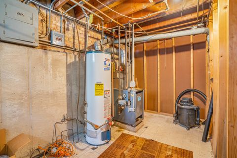 Tiny photo for 10610 Essex Street, Westchester, IL 60154 (MLS # 12431494)