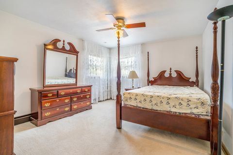 Tiny photo for 10610 Essex Street, Westchester, IL 60154 (MLS # 12431494)