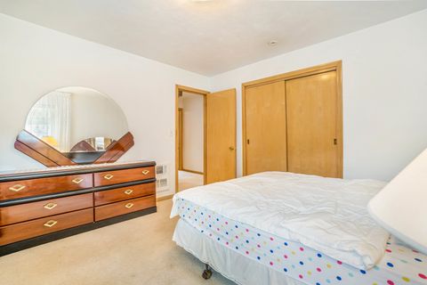 Tiny photo for 10610 Essex Street, Westchester, IL 60154 (MLS # 12431494)