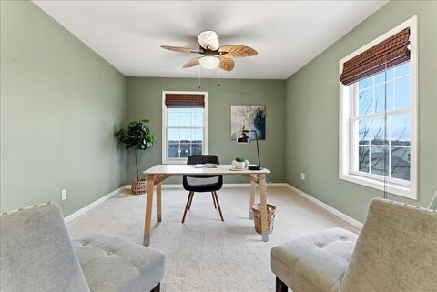 Tiny photo for 5101 Londonderry Road, Bloomington, IL 61704 (MLS # 12504225)