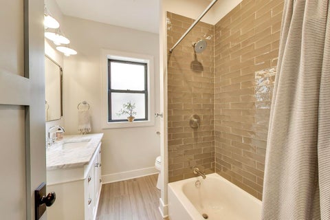 Tiny photo for 2136 W Waveland Avenue, Chicago, IL 60618 (MLS # 12717473)