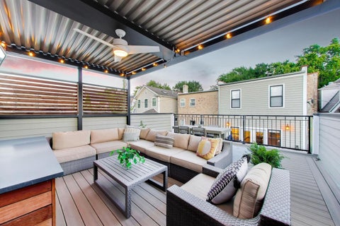 Tiny photo for 2136 W Waveland Avenue, Chicago, IL 60618 (MLS # 12717473)