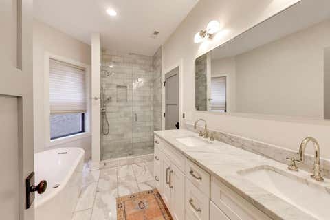 Tiny photo for 2136 W Waveland Avenue, Chicago, IL 60618 (MLS # 12717473)