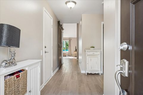 Tiny photo for 2571 Stanton Circle, Lake In The Hills, IL 60156 (MLS # 12471872)