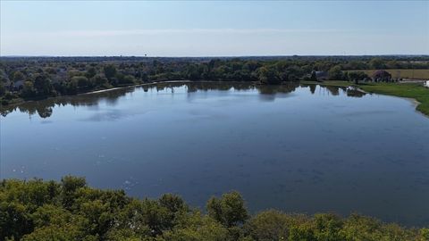 Tiny photo for 2571 Stanton Circle, Lake In The Hills, IL 60156 (MLS # 12471872)