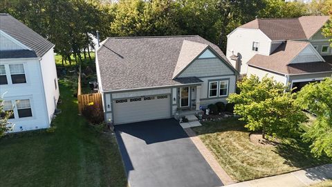 Tiny photo for 2571 Stanton Circle, Lake In The Hills, IL 60156 (MLS # 12471872)