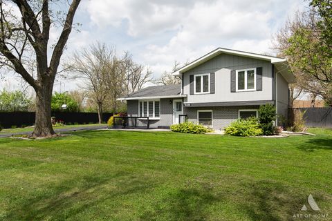 Tiny photo for 15529 129th Street, Lemont, IL 60439 (MLS # 12628364)