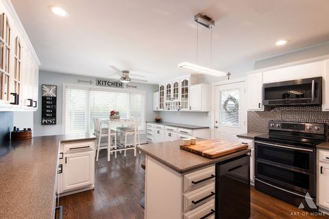 Tiny photo for 15529 129th Street, Lemont, IL 60439 (MLS # 12628364)