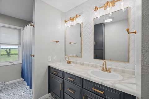 Tiny photo for 702 Wilson Avenue, Hoopeston, IL 60942 (MLS # 12757202)