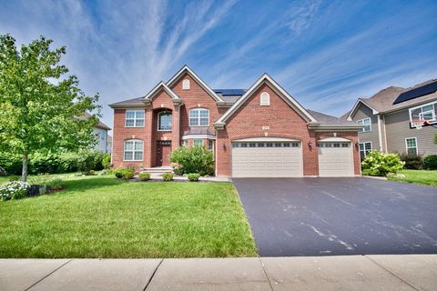 Photo of 29 N Empress Drive, Hawthorn Woods, IL 60047 (MLS # 12702837)