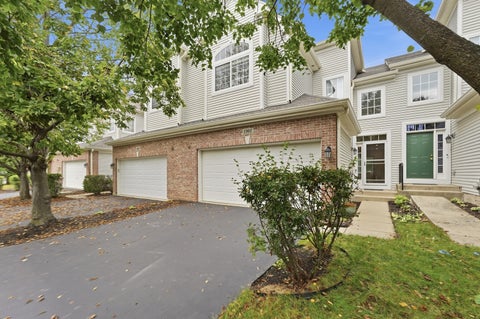 Photo of 1905 Maureen Drive, Hoffman Estates, IL 60192 (MLS # 12770552)