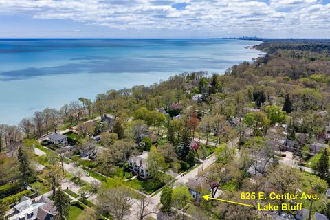 Tiny photo for 625 E Center Avenue, Lake Bluff, IL 60044 (MLS # 12628144)