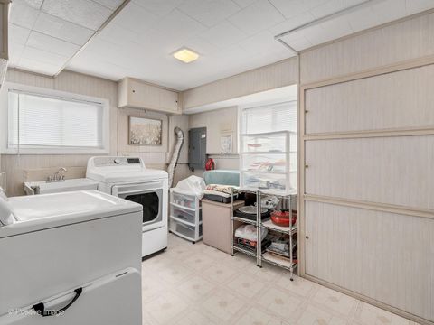 Tiny photo for 10833 Claridge Avenue, Westchester, IL 60154 (MLS # 12650454)