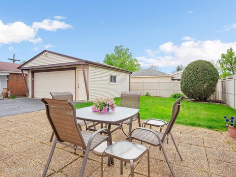 Tiny photo for 10833 Claridge Avenue, Westchester, IL 60154 (MLS # 12650454)