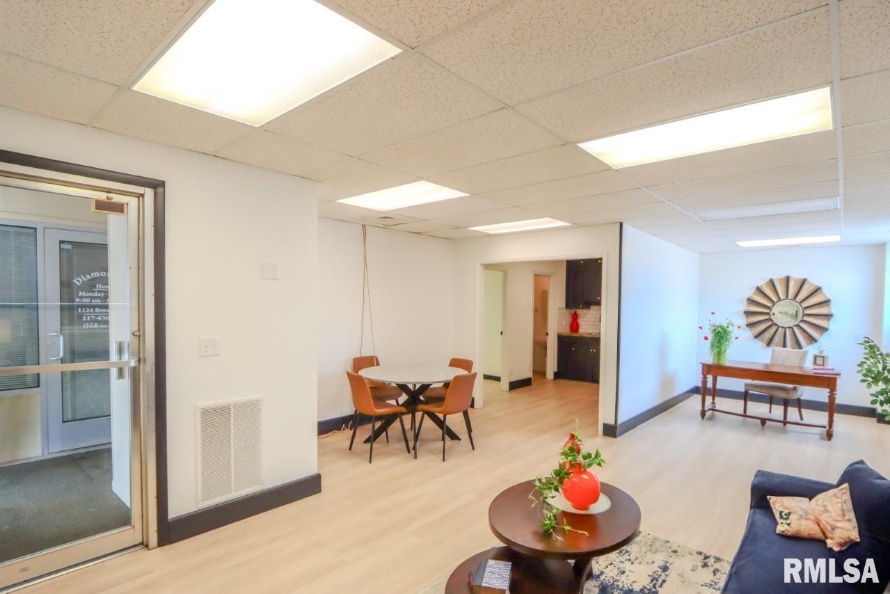 1112-1128 BROADWAY Street Suite A