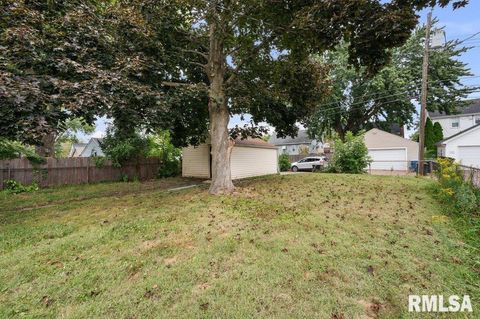 Tiny photo for 2519 29 1/2 Street, Rock Island, IL 61201 (MLS # 12577779)