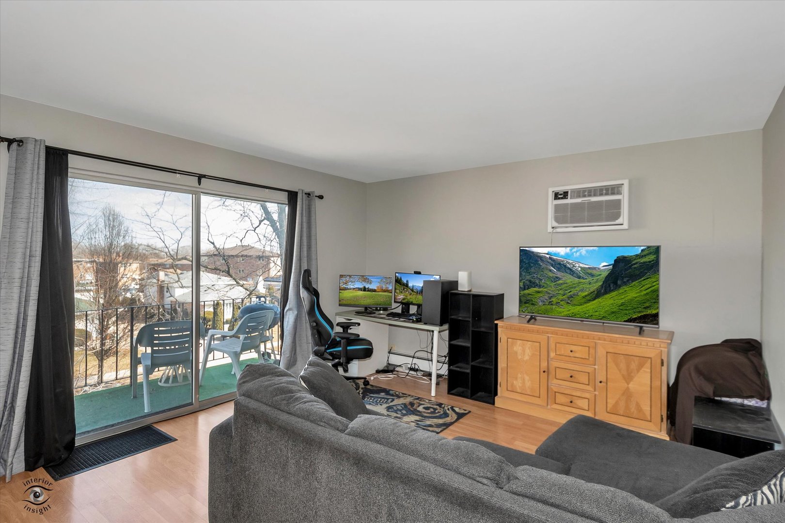 6135 Marshall Avenue 301