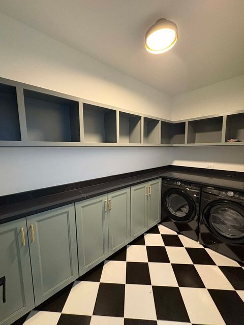 Tiny photo for 1941 N Sawyer Avenue, Chicago, IL 60647 (MLS # 12581852)