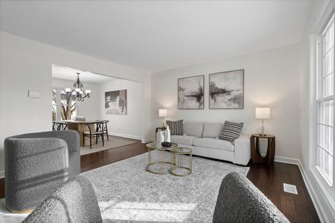 Tiny photo for 1708 White Place, Downers Grove, IL 60516 (MLS # 12451571)