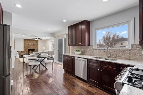 Tiny photo for 1708 White Place, Downers Grove, IL 60516 (MLS # 12451571)
