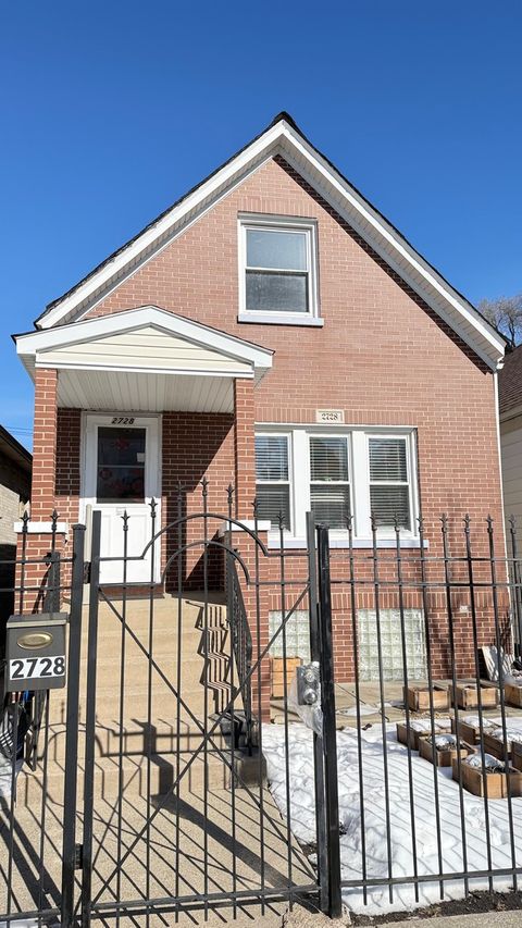 2728 W 39th Place Chicago IL 60632